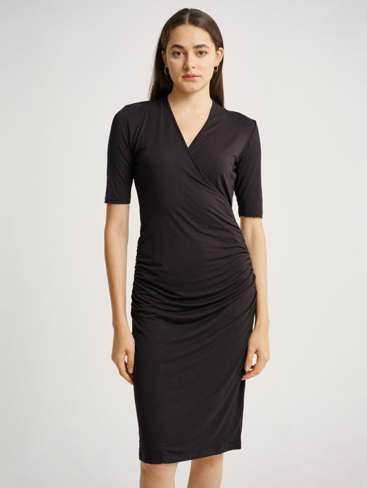 Scarlet Perfect Fit Side Crease Pull-Down Dress